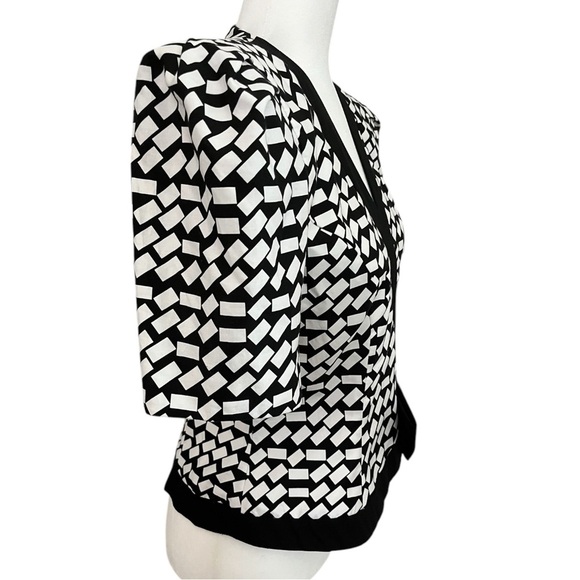 Vintage David Warren Saks Fifth Avenue Size M Black White Structured Bow Jacket - Picture 5 of 12